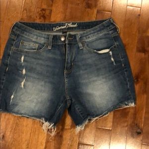 Universal Thread cutoffs
